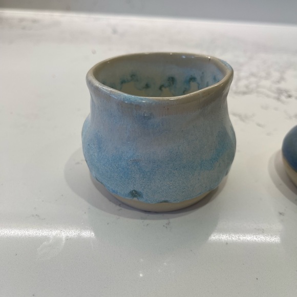 Mini Vase - Picture 2 of 9